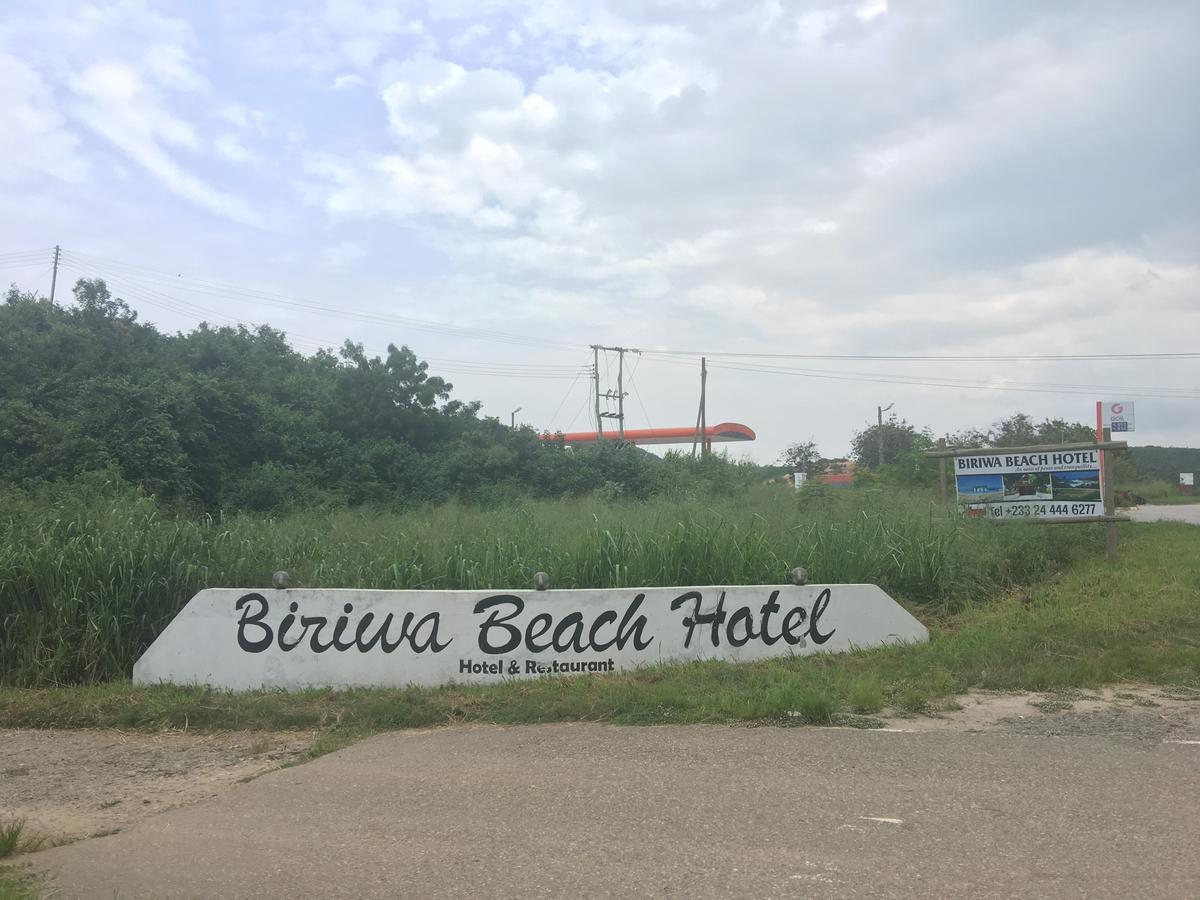 Biriwa Beach Hotel Eksteriør billede