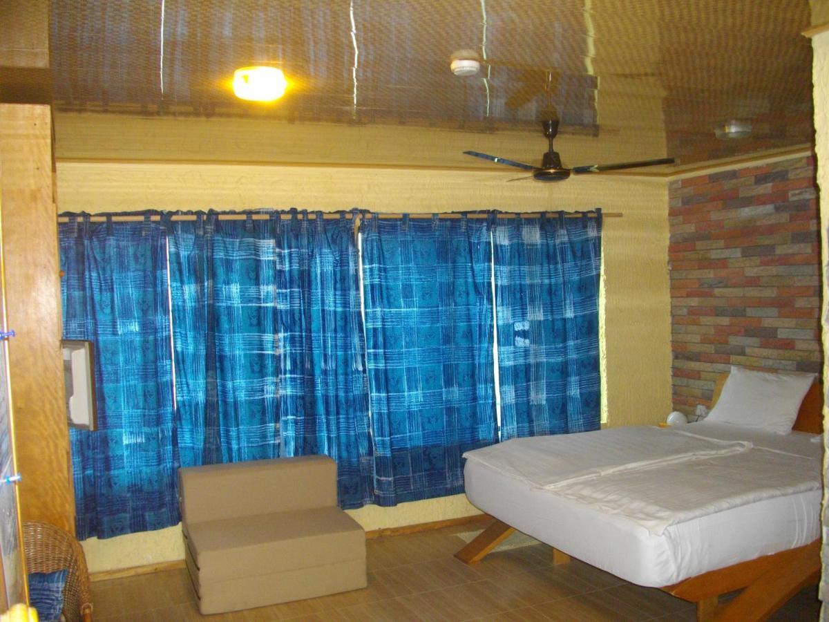 Biriwa Beach Hotel Værelse billede